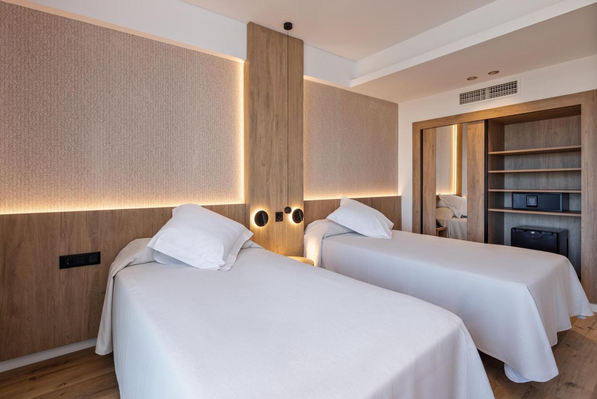 Ohtels Gran Hotel Алмерия Стая снимка