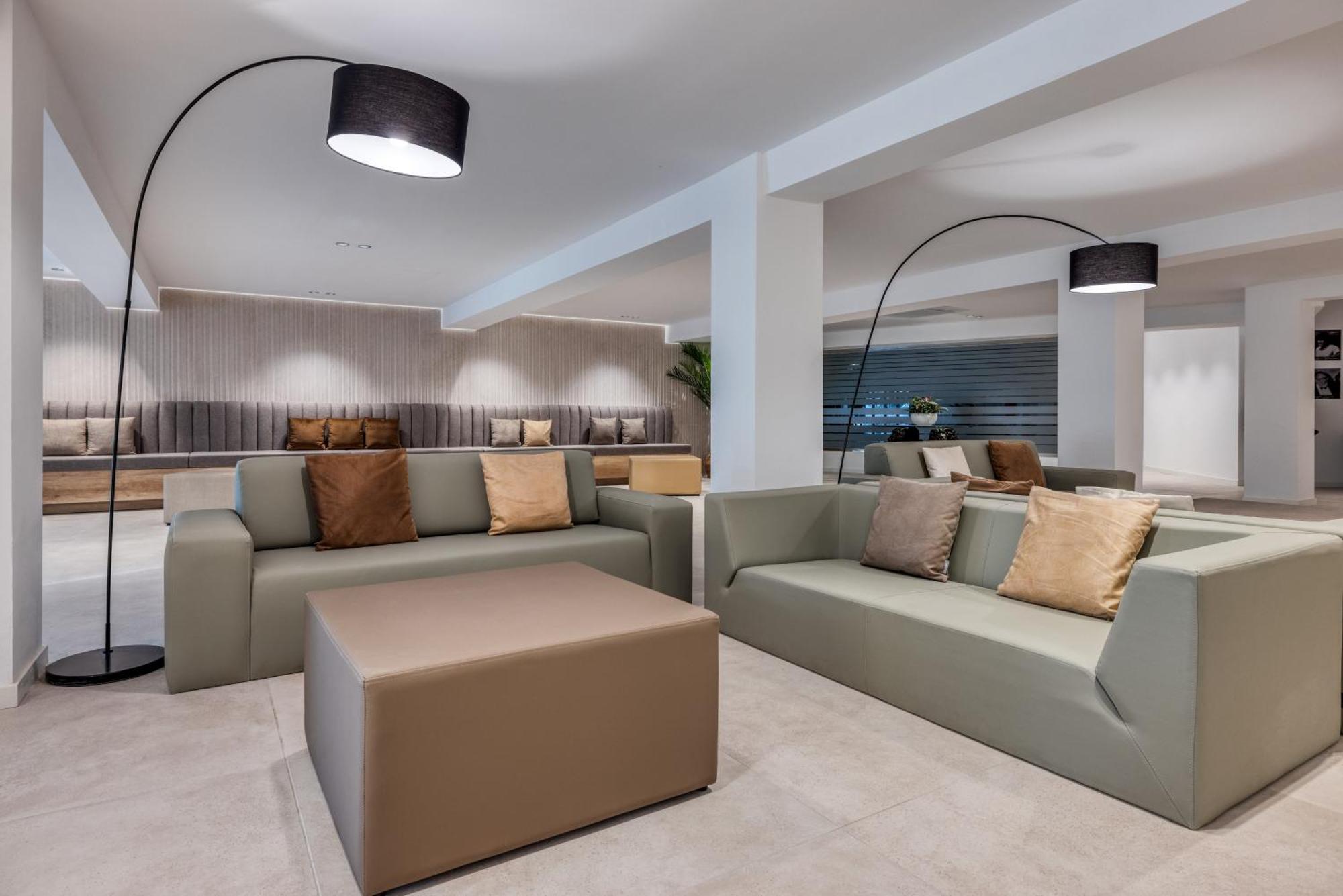 Ohtels Gran Hotel Алмерия Екстериор снимка