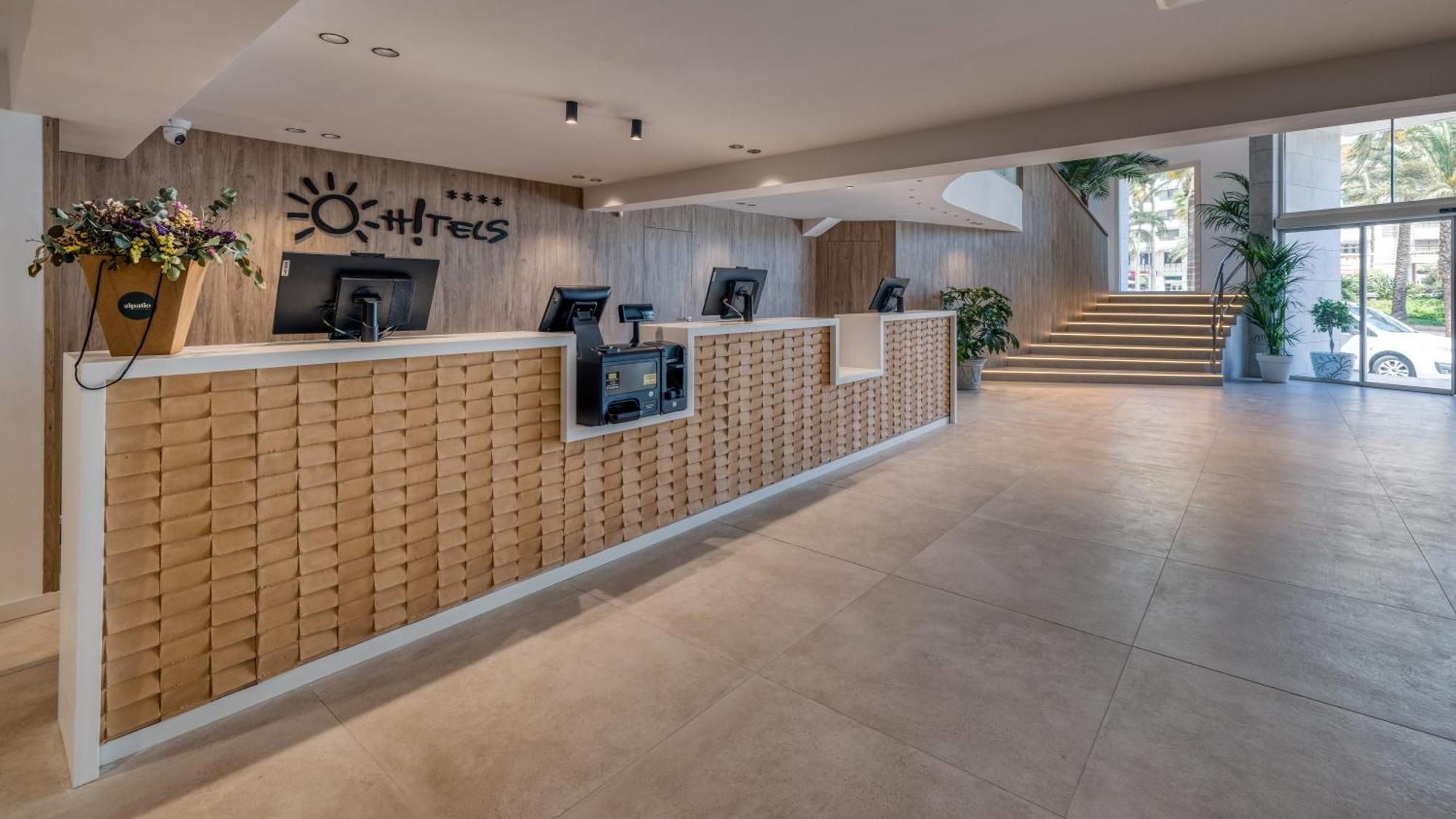Ohtels Gran Hotel Алмерия Екстериор снимка