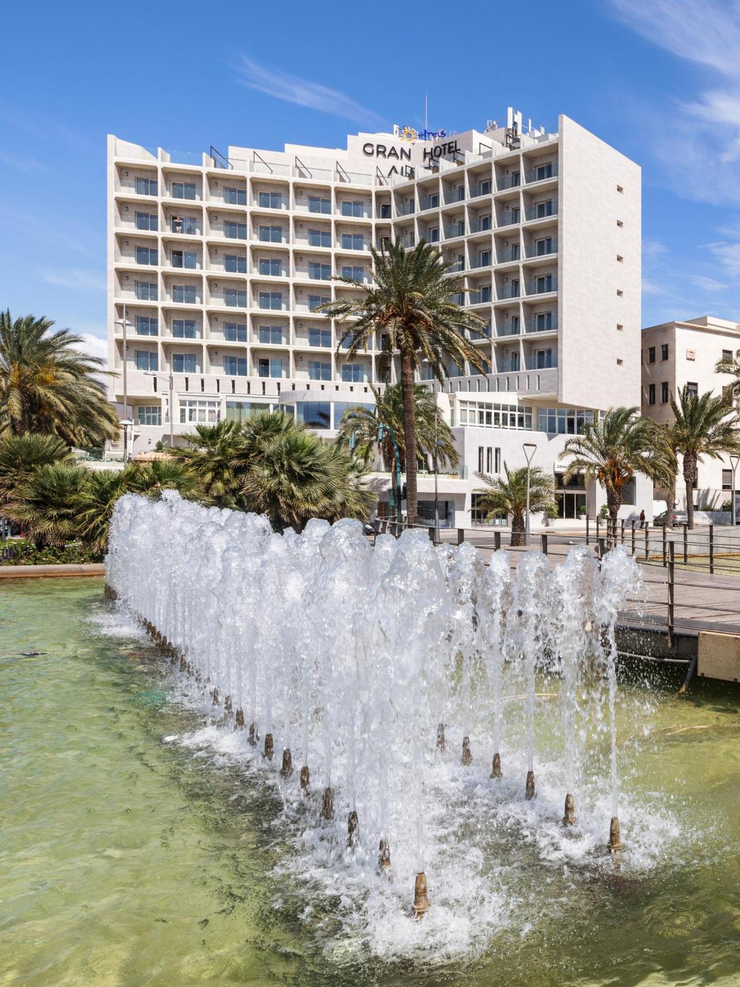 Ohtels Gran Hotel Алмерия Екстериор снимка